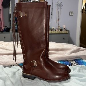 Women’s Boots size 6